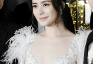 钟欣桐写真照,美丽与魅力的完美呈现